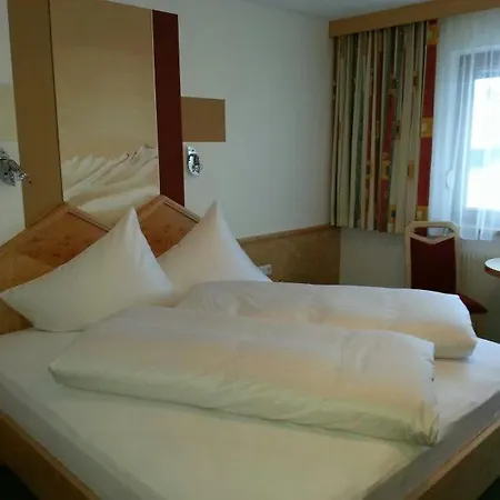 Garni Mirabell Penzion Kappl (Landeck)