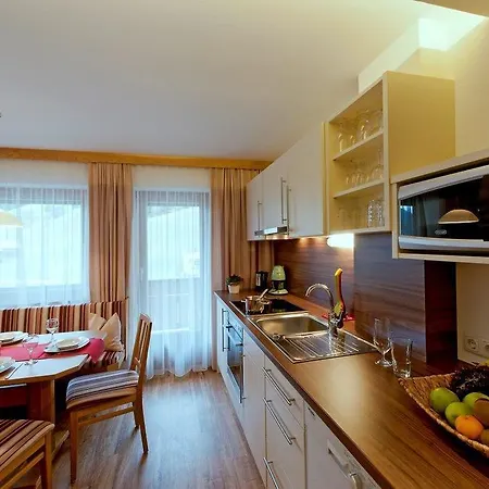 Garni Mirabell 3* Kappl (Landeck)