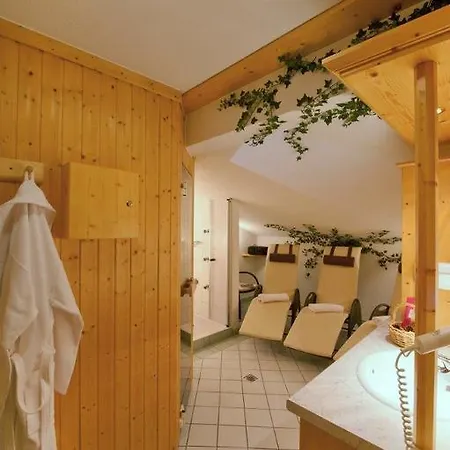 Garni Mirabell 3* Kappl (Landeck)