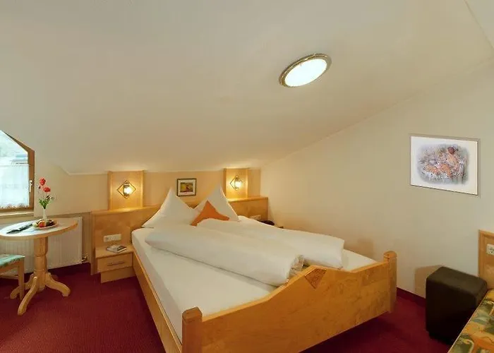 Gasthuis Garni Mirabell 3*